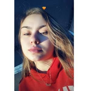 Meet your Posher, Faith